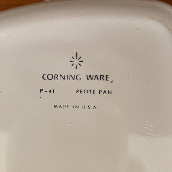 VTG Pair of CorningWare Petite Pans in Cornflower Blue - Picture 4 of 9